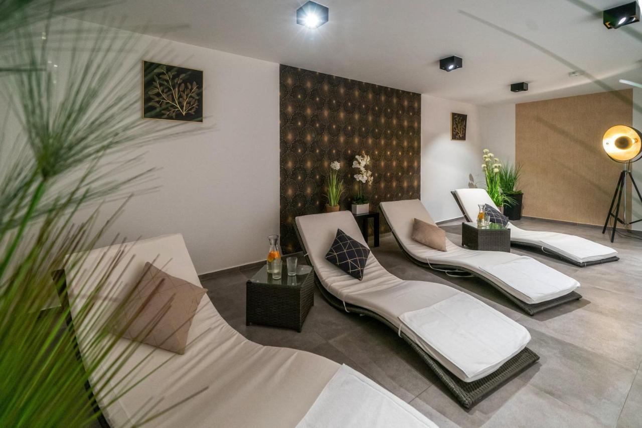 Apartamenty Sun & Snow Resorts E Bialka Tatrzanska Z Sauna Exterior photo